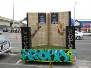 santa-parade-float11
